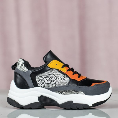 Schwarze Sportschuhe mit Nicaragua-Einsätzen - Schuhe 1