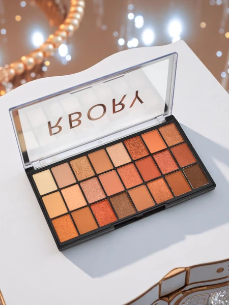 Palette mit 24 matten und glitzernden Lidschatten Tea Mood