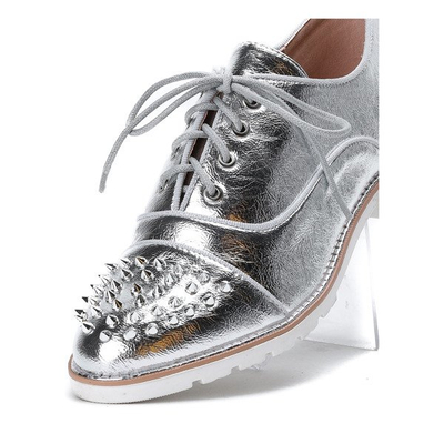 Silberne Schuhe aus Kunstleder mit Ziernieten Amie - Footwear 1