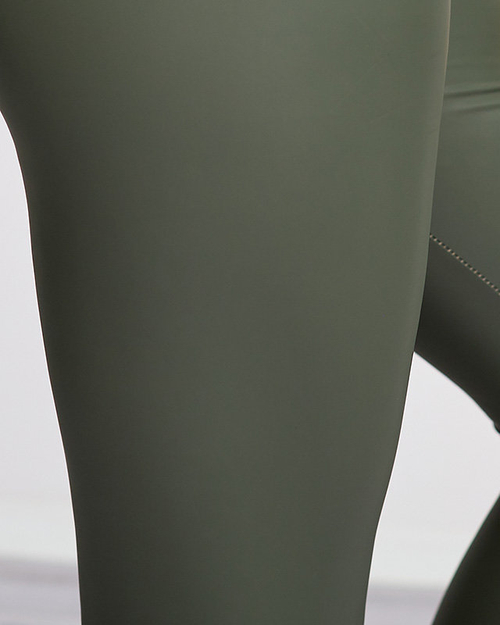 Темно-зелені жіночі легінси з еко-шкіри