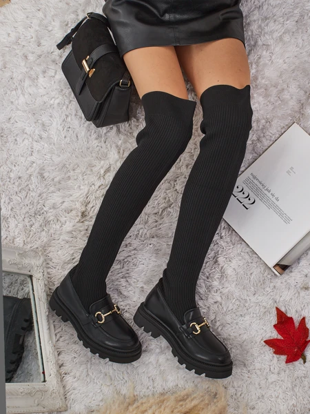 Lange Damen Schlupf Overknee-Stiefel mit Verzierung Novera