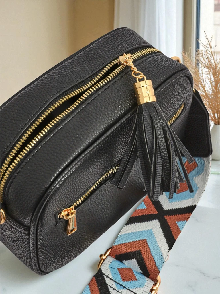 Royalfashion Kleine Damenhandtasche aus Öko-Leder mit buntem Riemen Kovi Lace