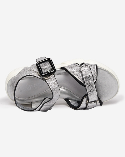 Silberglänzende Mädchensandalen Jenilo - Schuhe