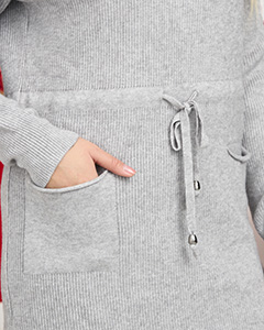 Світло-сірий || голубий сірий