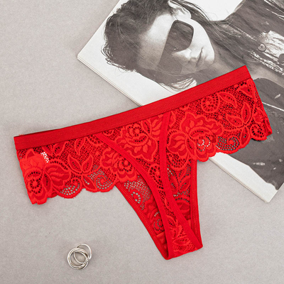Червоні жіночі мереживні стрінги