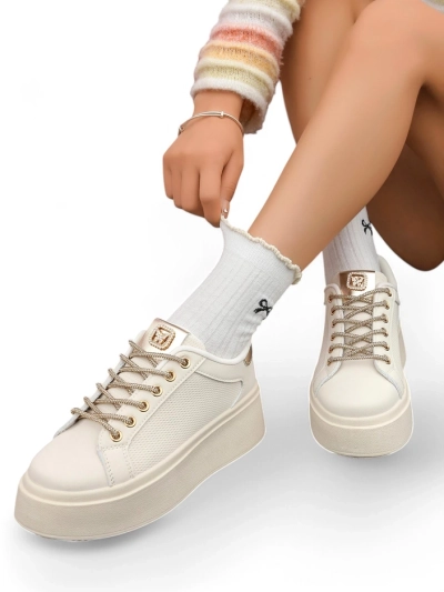 Royalfashion Damen Sport Sneakers mit dekorativen Schnürsenkeln Eone