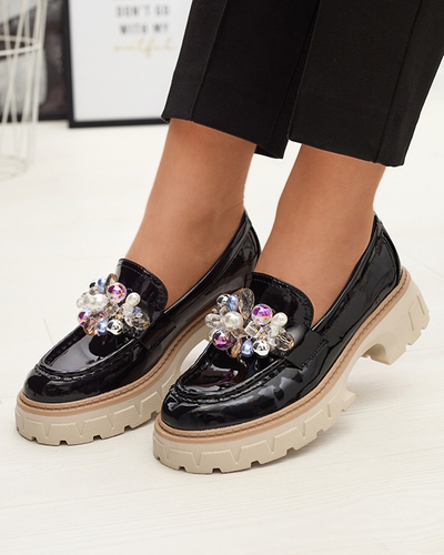 Schwarz lackierte Damenmokassins mit Ornament Leliab- Footwear