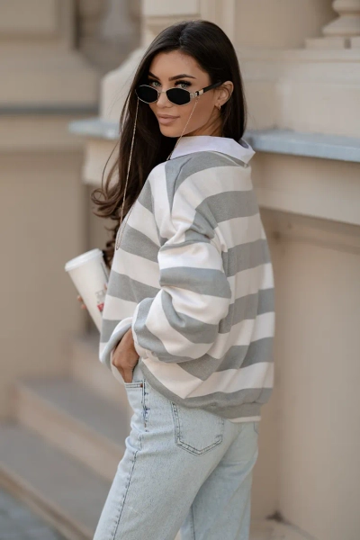 Royalfashion Thin Women's Striped Sweater