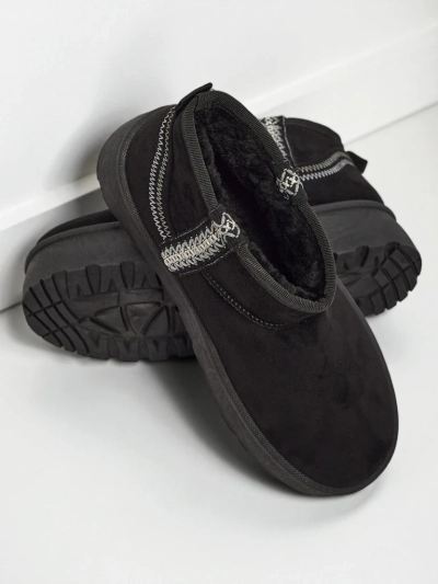 Kurze Damenstiefel a'la Schneestiefel Pravel