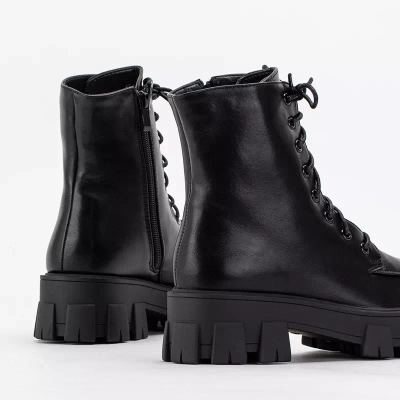 OUTLET Schwarze Damen-Taschen mit flachem Absatz Sinila - Schuhe