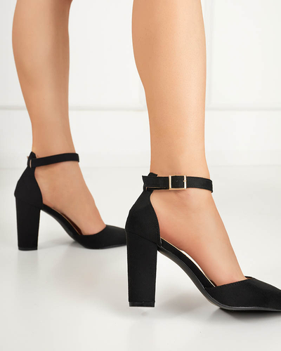 OUTLET Schwarze Damensandalen auf der Post Kinotia - Schuhe