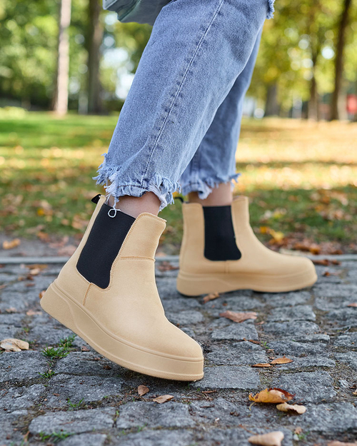 Royalfashion Бежеві жіночі черевики a'la snow boots Uteris