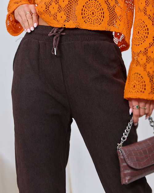 Royalfashion Темно-коричневі вельветові жіночі штани з тканини