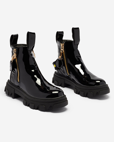 Schwarz lackierte Damenstiefel Osallu- Obuwie