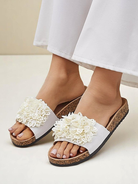 Royalfashion Damen-Flip-Flops mit kleinen Blüten Occes