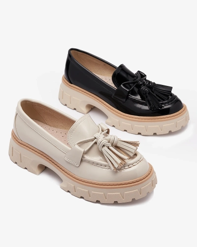 Schwarz lackierte Damenmokassins mit Quasten Kaipo- Footwear