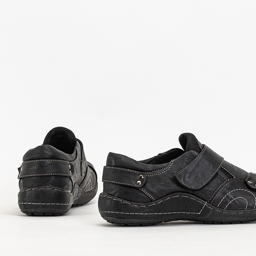 Чорне жіноче спортивне взуття від Dulsi- Footwear