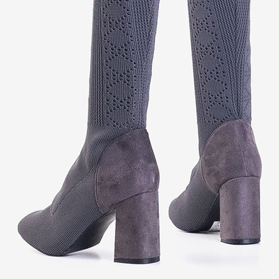 Graue Damenstiefel a'la Balladyna Socke - Schuhe