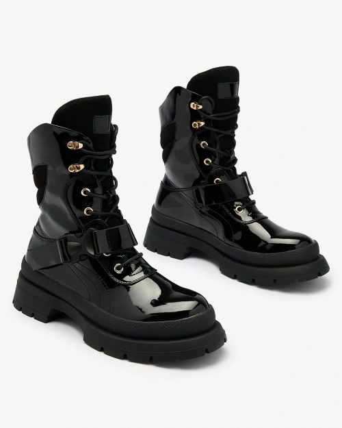 Жіночі лаковані черевики Royalfashion чорного кольору Setogy