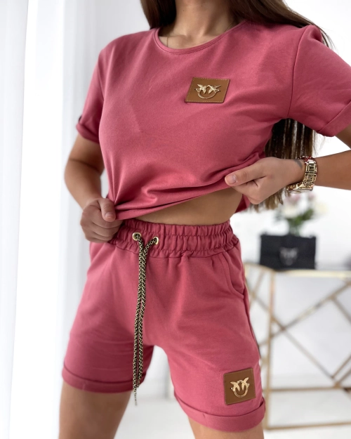 Жіночий спортивний комплект Royalfashion Кораловий з нашивками