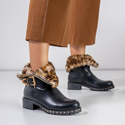 Чорні черевики на низькому ходу Rahela - Взуття