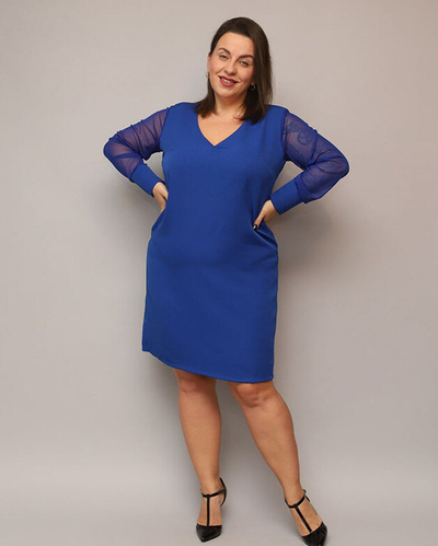 Glänzendes knielanges Kleid in Grün PLUS SIZE- Kleidung