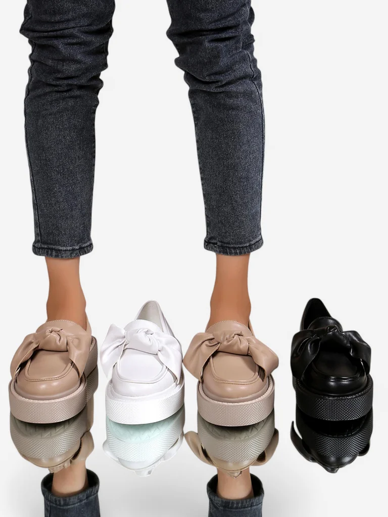 Royalfashion Elegante Damenmokassins mit einer Schleife Ortto