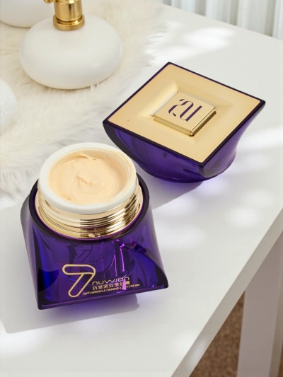 Nuwjon Anti-Falten Straffende Creme für Frauen