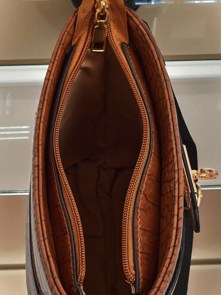 Lackierte kleine Damenhandtasche aus Öko-Leder Arlisse