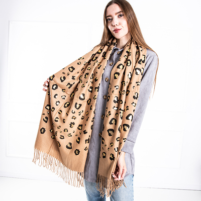 Brauner warmer Schal mit goldenen Einsätzen - Accessoires