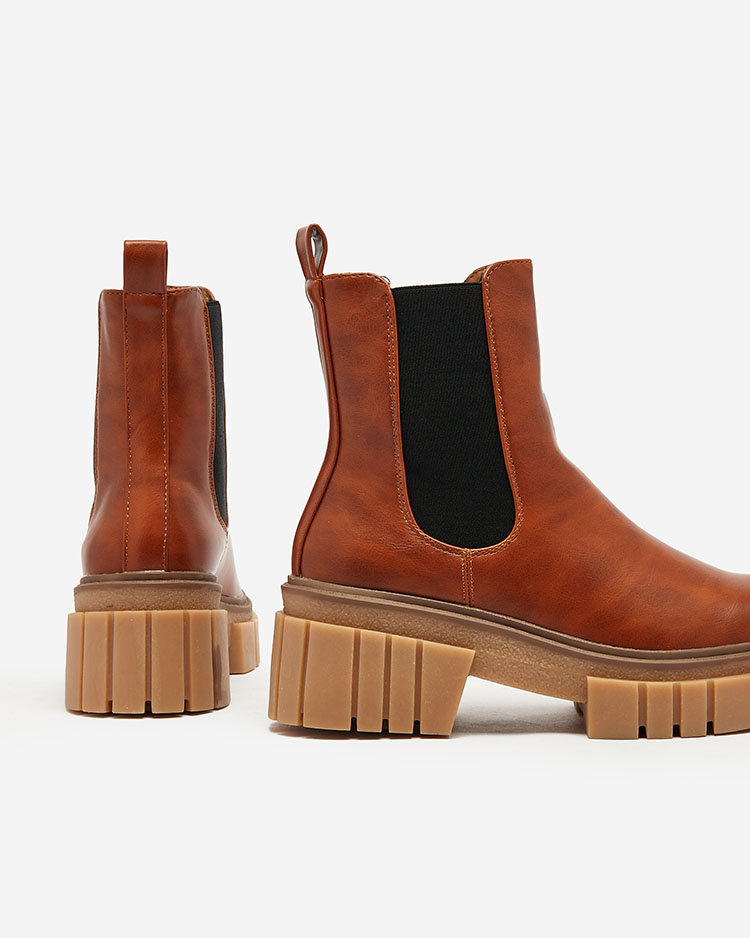 Royalfashion Brauner Damenstiefel mit fester Sohle Eferope