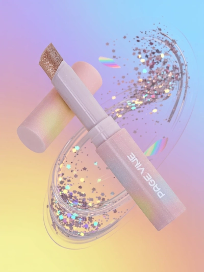 Lippenstift mit Glitzer in der Nuance Starlit Silver