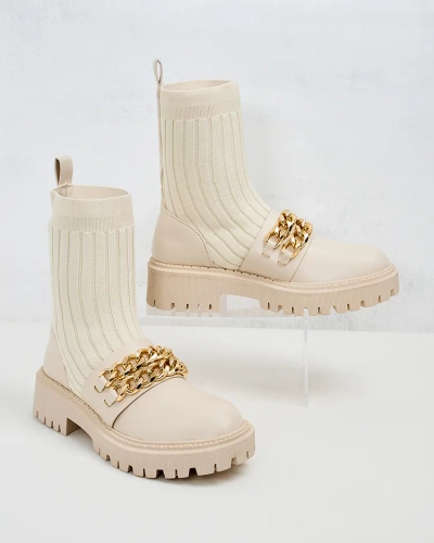 Royalfashion Elegante Damenstiefel mit Ornament Olluf
