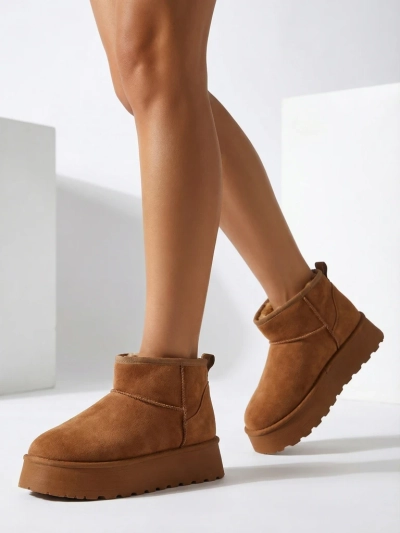 Royalfashion Kurzschuhe, die Frauen-Schneestiefeln ähneln Fortesse