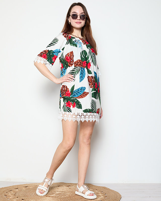 Weiße Damenbluse mit Blumen GROSSE GRÖSSE - Kleidung