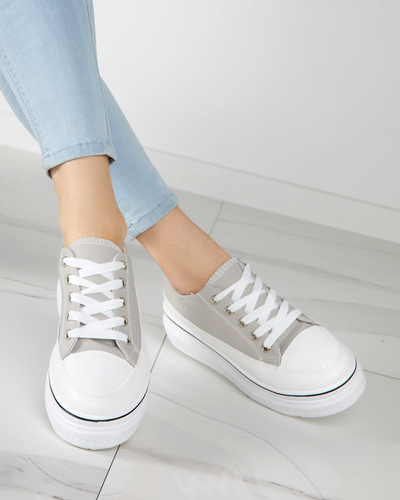 OUTLET Hellgraue Damen-Sneaker auf der Veritar-Plattform - Schuhe