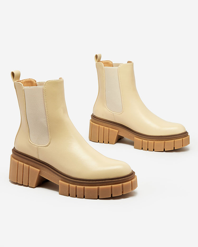Royalfashion Beige Damenstiefel auf fester Sohle Eferope