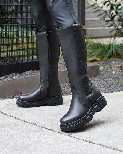 Schwarzer kniehoher Damenstiefel aus Ökoleder Roterika - Schuhe