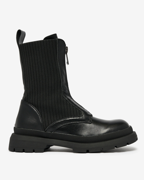 Жіночі черевики Royalfashion на плоскому каблуці чорного кольору Teviuse