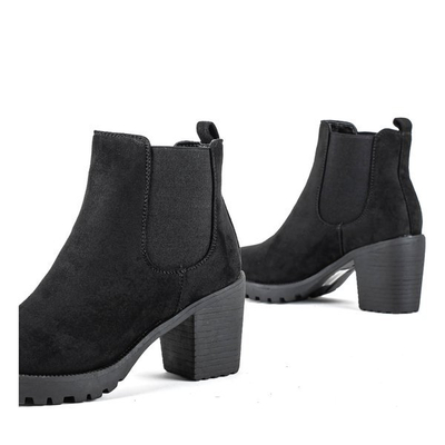 Schwarze Damenstiefel mit hohem Absatz von Brando - Footwear