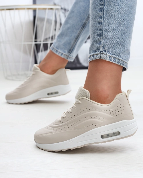 Ажурні жіночі спортивні туфлі бежевого кольору Adetika - Взуття