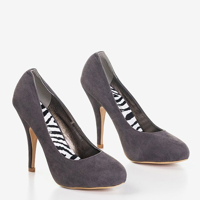 Graue Pumps auf einem High Heel Magnetik - Schuhe
