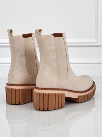 Amber Walk Stiefeletten mit Blockabsatz aus Öko-Nubukleder