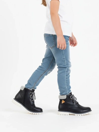 Schwarze isolierte Tiptop-Stiefel für Jungen - Footwear