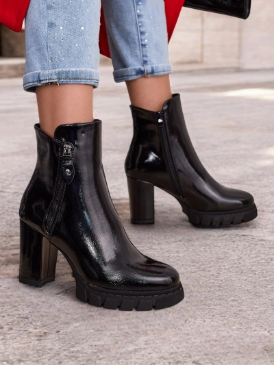 Royalfashion Patent Damen-Stiefeletten auf einem Pfosten Vemorro