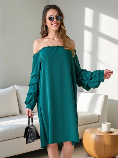 Royalfashion Glattes Damenkleid im spanischen Stil mit Rüschendetails