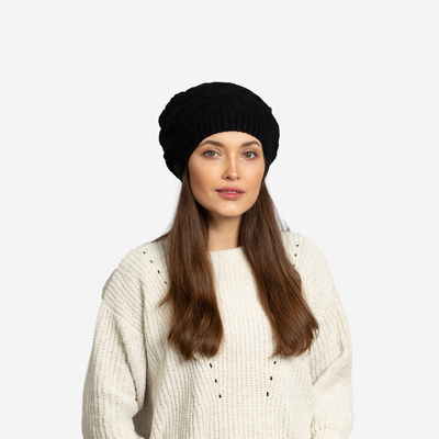 Schwarze Damenmütze mit Bommel - Accessoires