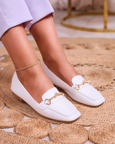 Royalfashion Білі жіночі мокасини з золотим декором Olerika