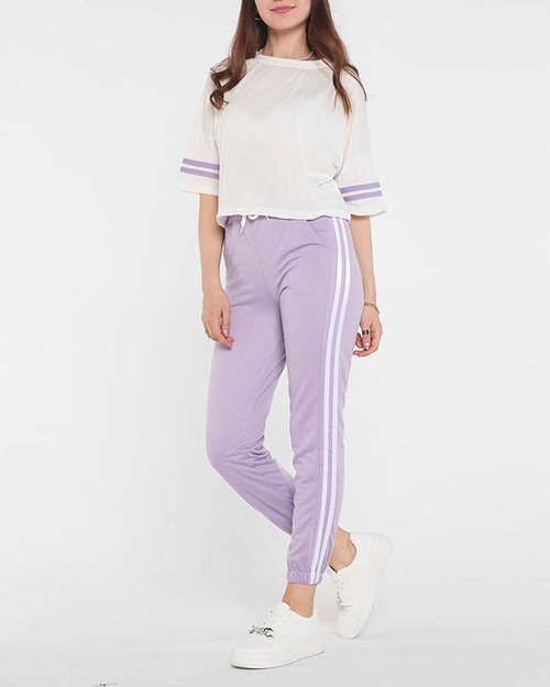 Фіолетово-білий жіночий спортивний костюм з лампасами