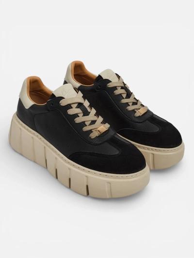 Sportliche Damen-Sneakers aus Naturleder Taures